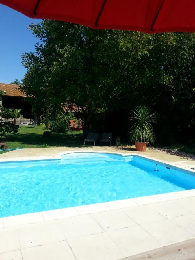 Le Mas Des Platanes Entraigues-sur-la-Sorgue Exteriér fotografie